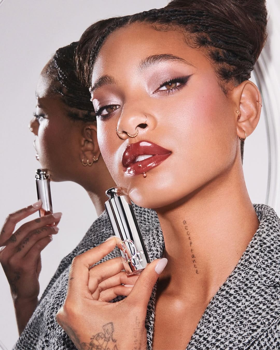 BEAUTY NEWS: Gisou představuje dva nové tropické hair perfumes a Dior sází na glass lips!
