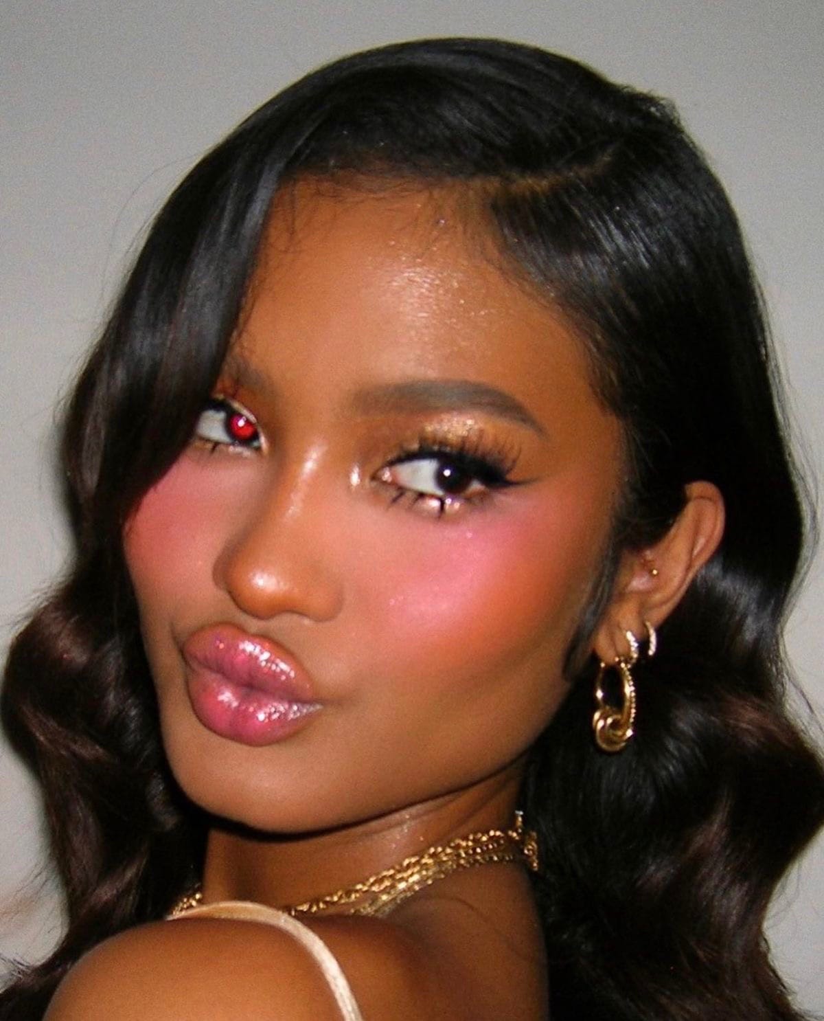 BEAUTY NEWS: x