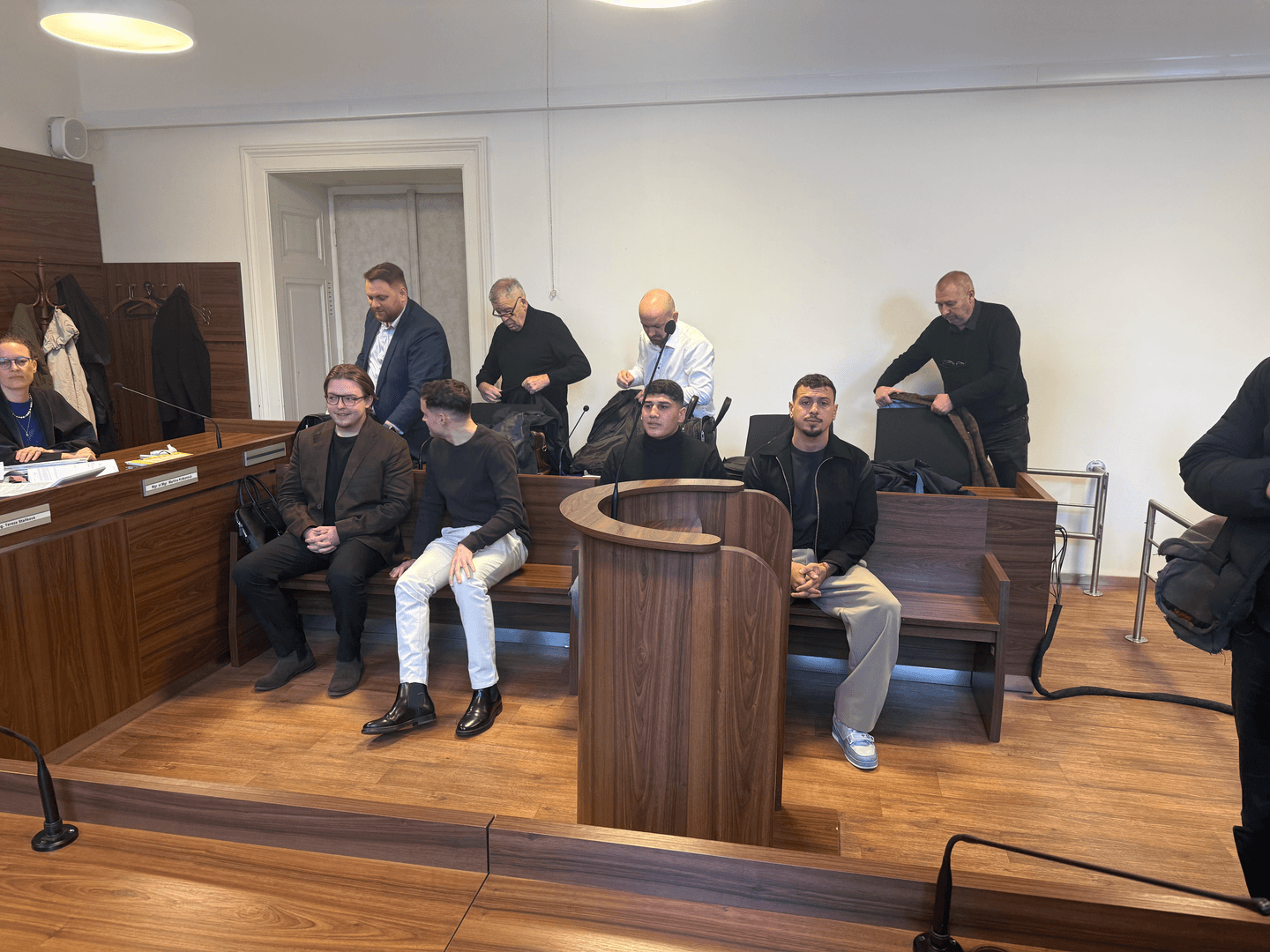 U soudu s Janem Strachem se promítala epizoda Detektoru lži s Lboyem, případ bude pokračovat v červnu