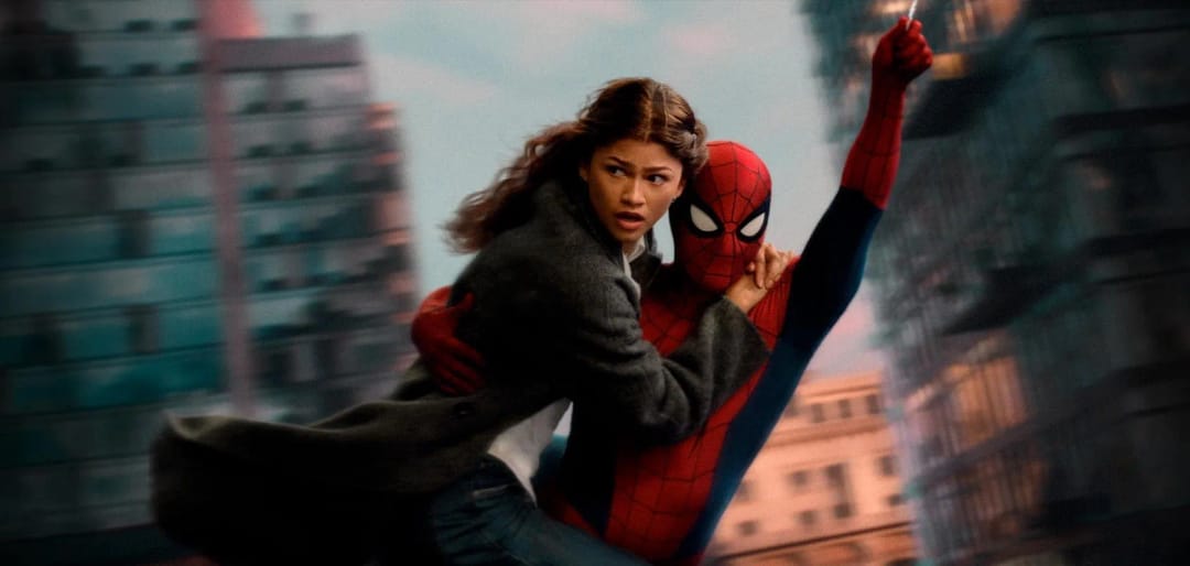 Recenze: nový Spider-Man je hodně jiný a dospělejší, pomáhá mu i Sadie Sink